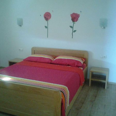 Apartmani "Grgic" Omis Exterior photo